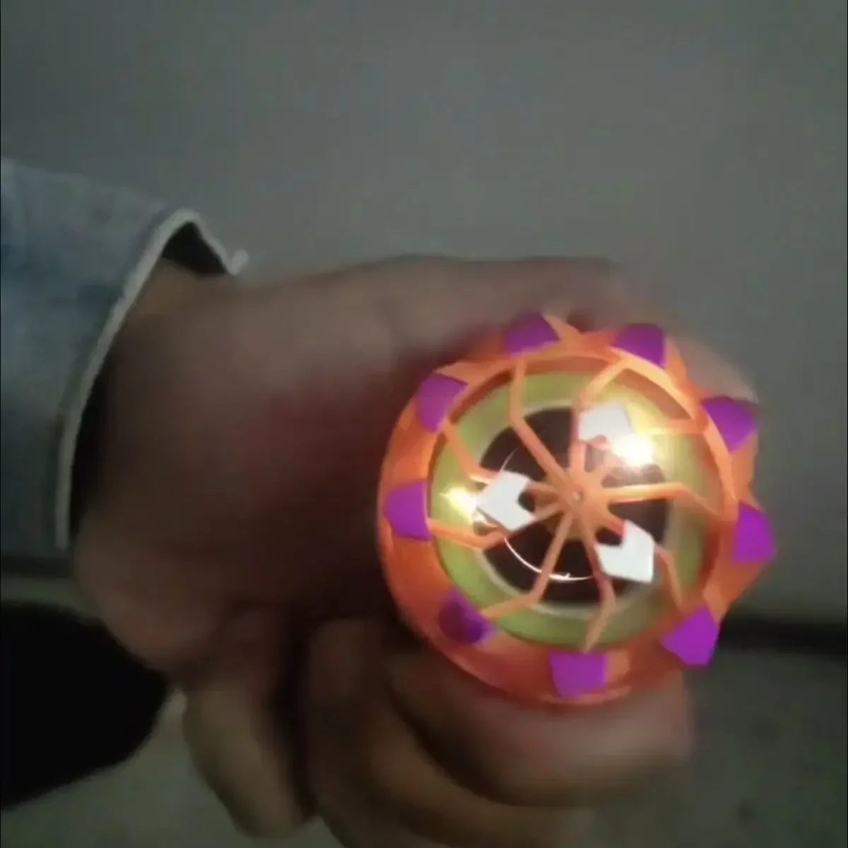 NEW Rotating Fire works Gyro Glowing Colorful Toy Creative Gifts Tools