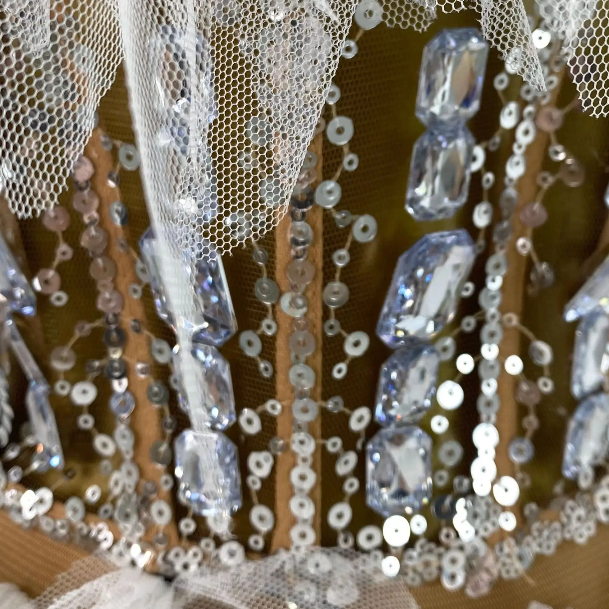 

Женские белые пышные наряды, корсет с кристаллами и блестками, топ и юбка-пачка, комплекты из двух предметов, вечернее платье знаменитостей на день рождения