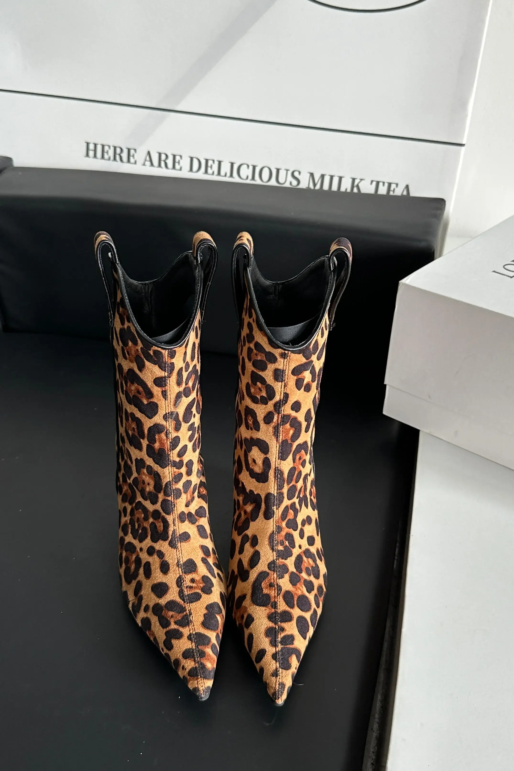 Fashion Pointed Toe Female Wedges Shoes Ladies Short Boots Leopard Print Footwear Wedges Women Chelsea Ankle Bootes Shoes