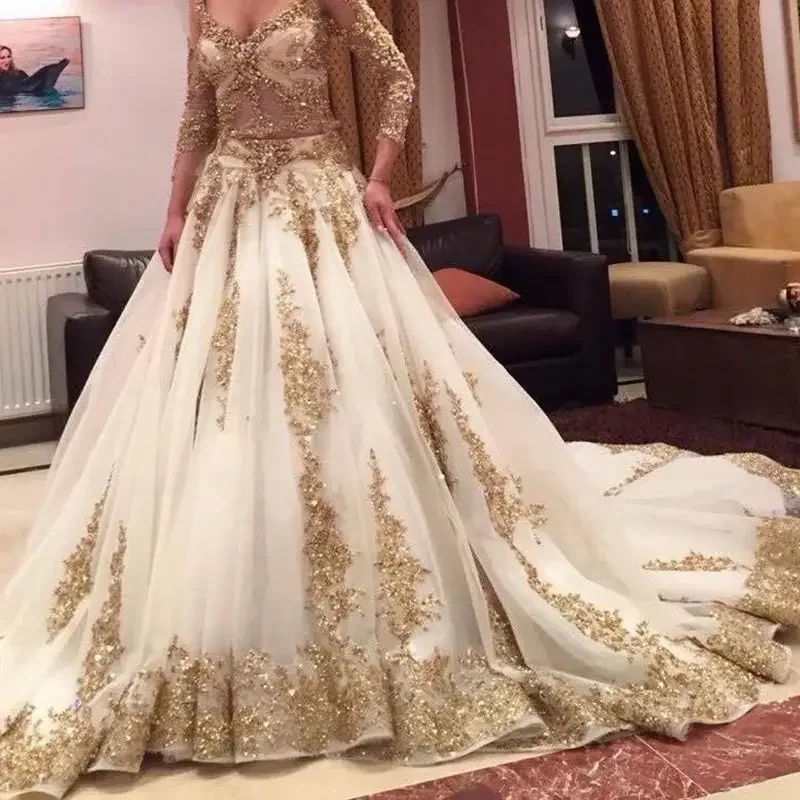 Luxury Two Pieces Indian Wedding Dresses White Gold Applique Deep V-Neck Long Sleeves Bridal Gowns Custom Vestido De Novia