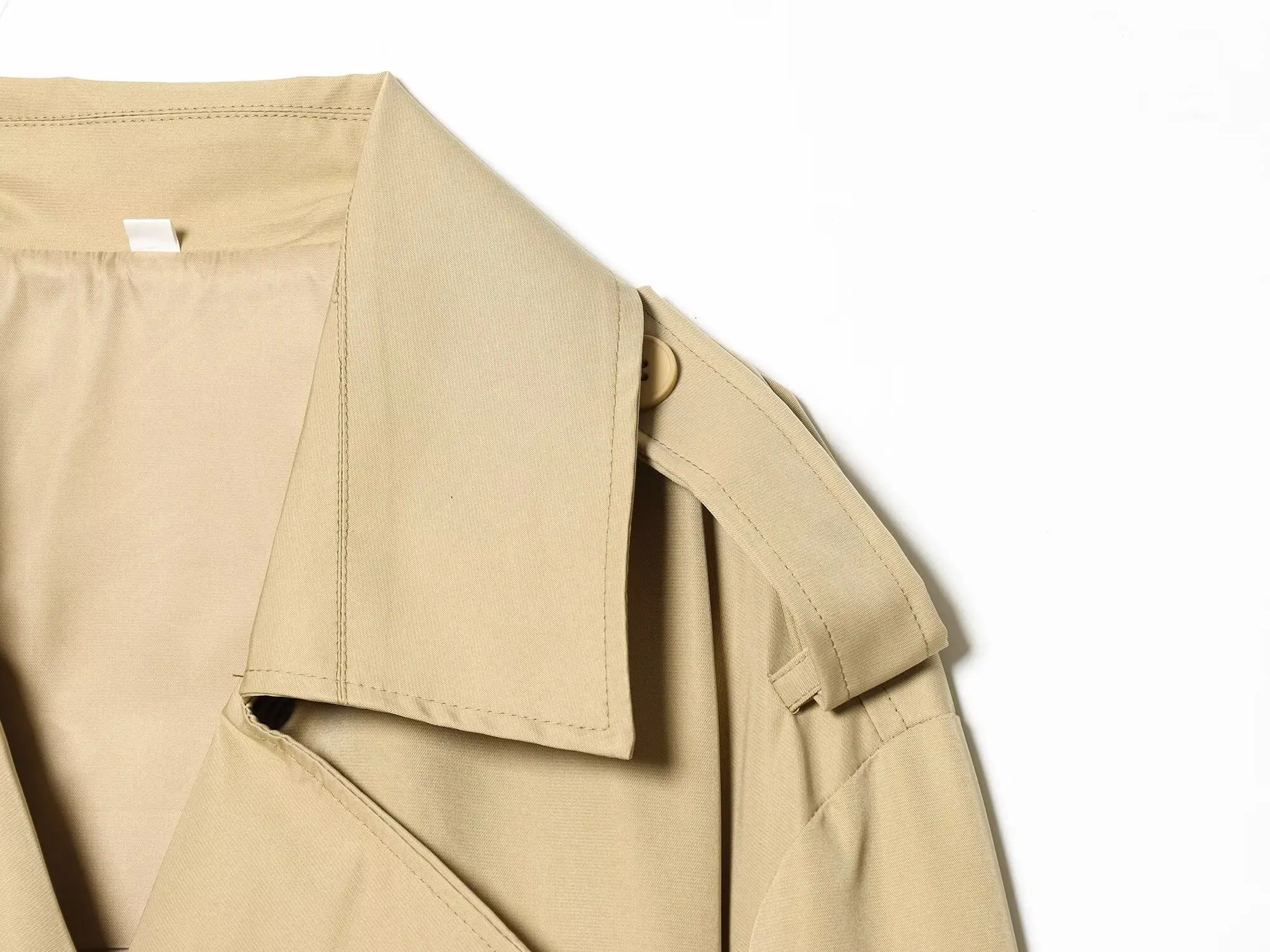 Nlzgmsj 2026 Frühling Französischer Stil Damen Kurzer Trenchcoat Doppelreihig mit Gürtel Reverskragen Langarm Eleganter Windbreaker – Detail 4