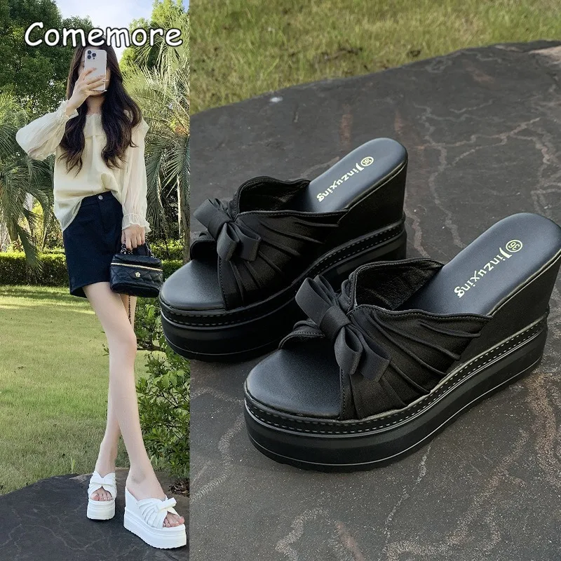 10cmウェッジハイヒールサンダル、プラットフォームチャンキーソール、ボウホワイト、ファッショナブルなピープトゥスリッパ、女性用ビーチパーティーシューズ、サンダル（女性用）