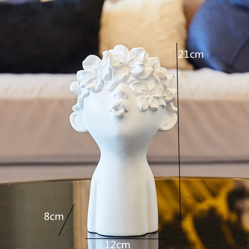Abstract Art Doll Butterfly Statue, Interior Decoration, Living Room, Office, Wine Cabinet, Modern Home Decoration, Resin Crafts