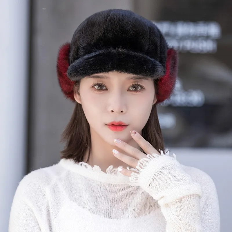 A fur hat for women to keep warm in autumn and winter fashionable versatile leather ear cap fleece baseball