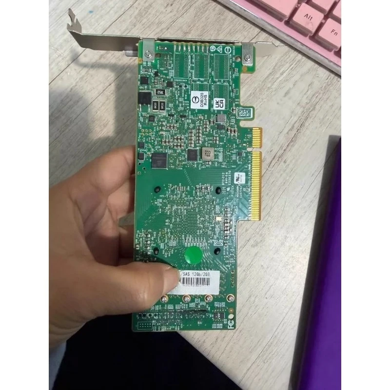 9361-16I Array Card, 16 Ports 12Gb/s, 2G Cache, PCI-E 3.0 Interface Used