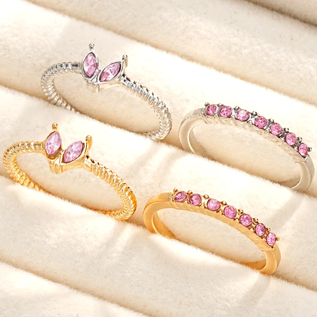 New Luxury Zircon Heart Rings for Women Fashion Korean Opening Adjustable Rhinestone Ring Wedding Jewelry Girlfriend Gifts 2024