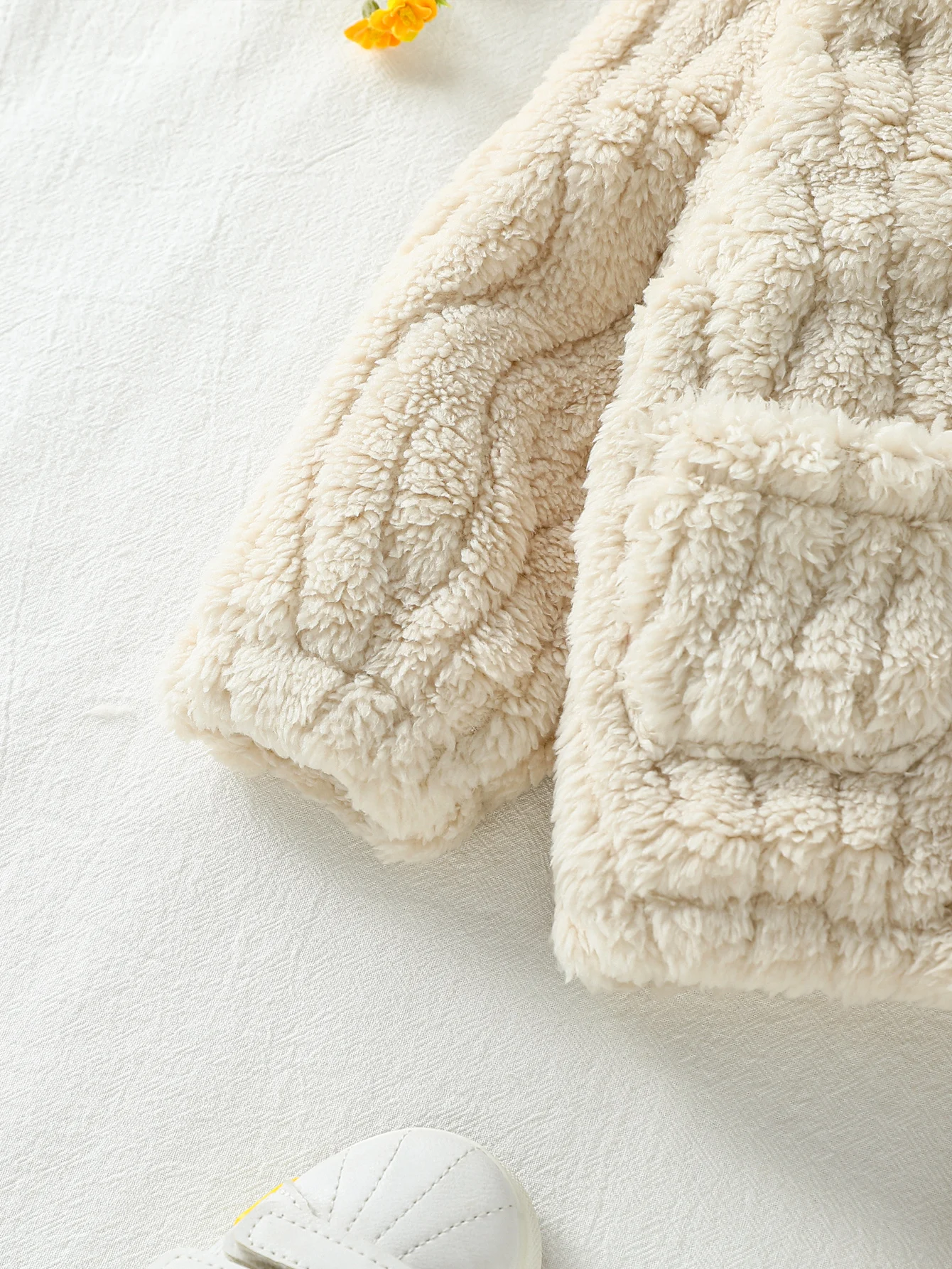 2025 جديد غير رسمي الخريف/الشتاء الفتيان/الفتيات طويلة الأكمام الصلبة الدافئة أفخم مجموعات ل 1-3Y زمم معطف وتتسابق ملابس رسمية