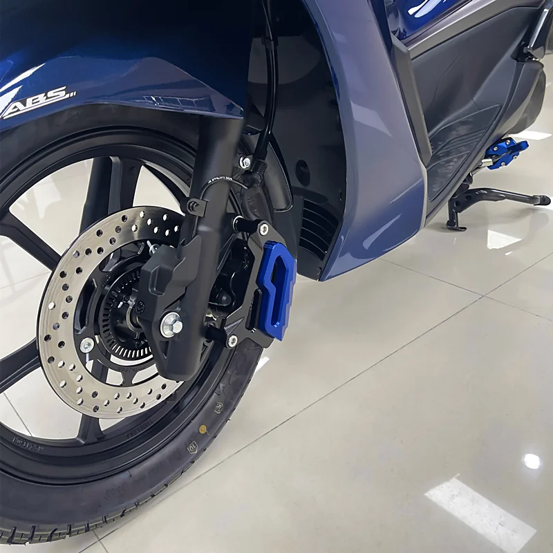 Chekis Is Suitable for Haojue Uhr125 Uhr150 Motorcycle Modification Accessories, Front Wheel Brake Caliper Protective Cover, Front Disc Brake Pump Protective Cover