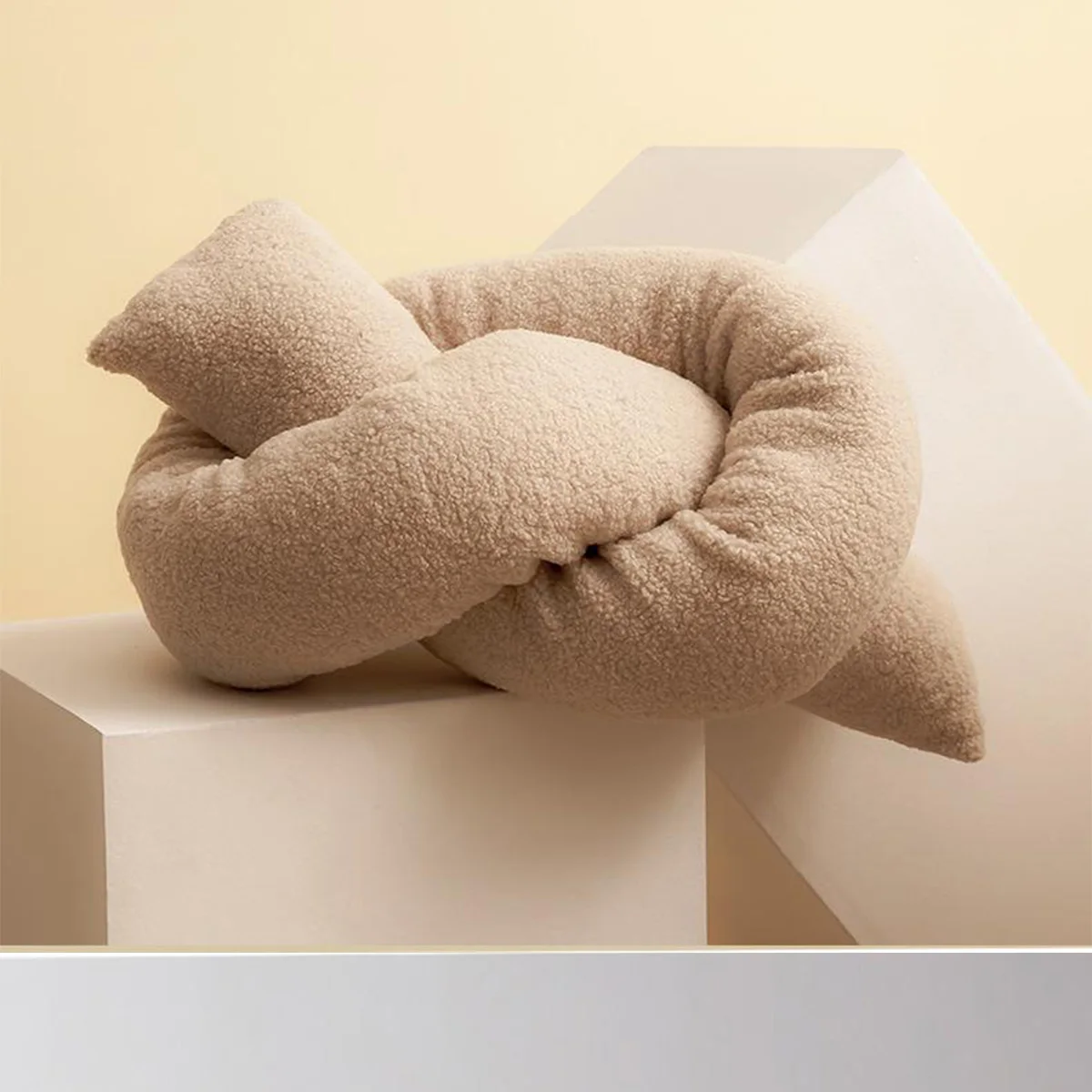 1 Stück Kugelförmiges Plüschkissen, Niedliches Weiches Rückenkissen, Dekoratives Kissen für Zuhause, das Komfort und Stil zum Sofa oder Zimmer verleiht. – Detail 15