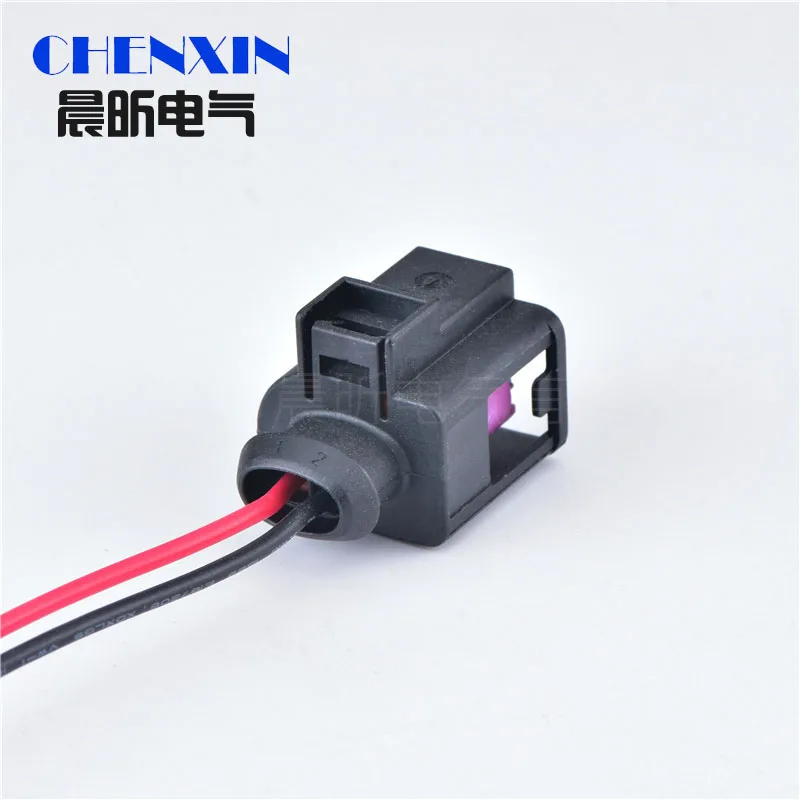 4D0971992 Car Engine Harness Motor Horn Plug Connector Wire 2 Pin For A3 A4 A5 A6 Q7 TT