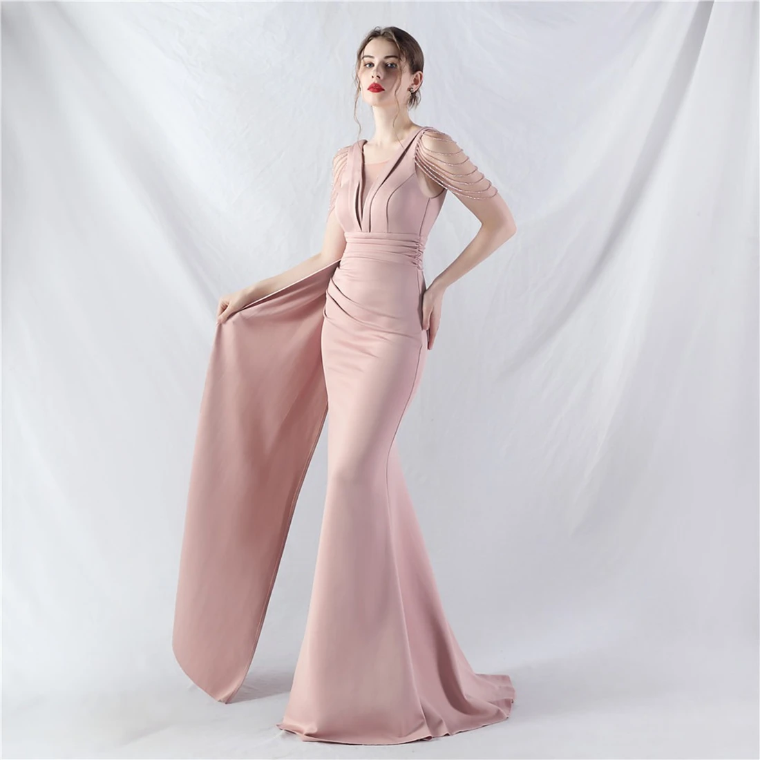 Elegant Trumpet/Mermaid Floor-Length Prom Dress with Beading Customized