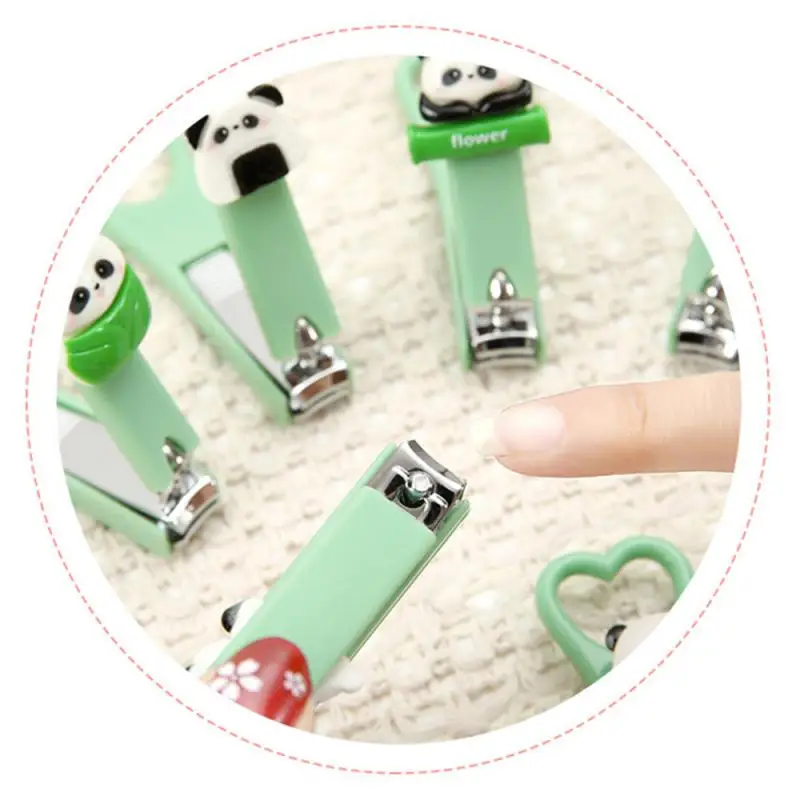 1~4PCS Cartoon Nail Clippers Easy To Carry Strong Anti-splash Nail Cutter Lovely Gift Panda Nail Clippers Sharp And Durable