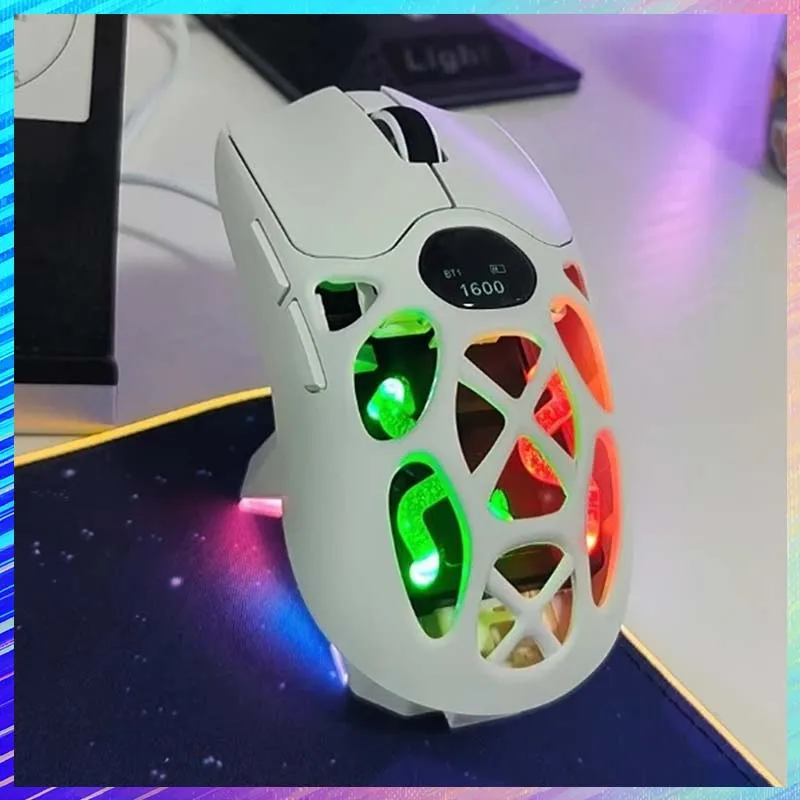 

Игровая мышь H16PRO, трехрежимная, 2,4G + BT + проводная, 1000 Гц, 12000 точек на дюйм, с низкой задержкой, RGB-подсветка, легкая офисная мышь для киберспорта