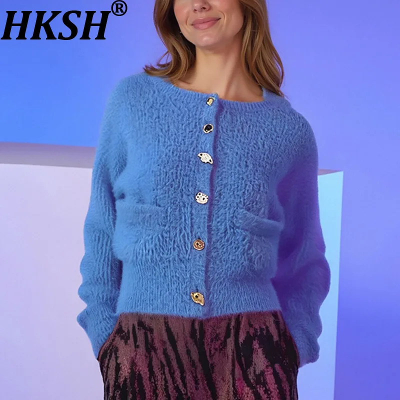 

HKSH Осенний новый женский свитер с круглым вырезом, однотонный однобортный, с карманами и длинными рукавами, элегантное повседневное пальто Ins High Street HK11478
