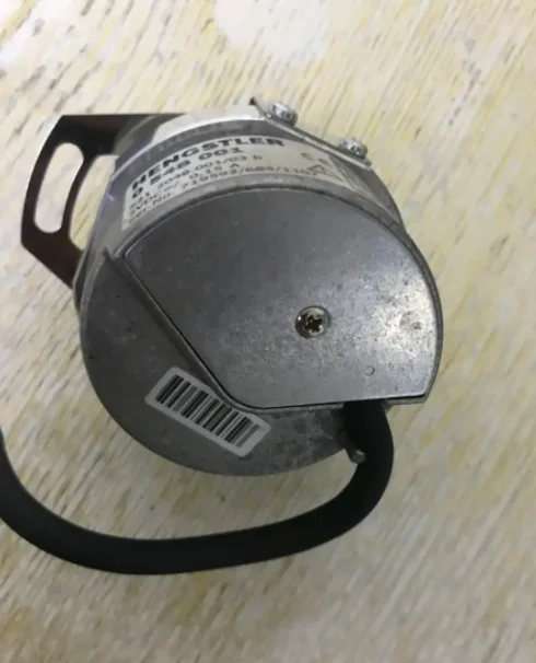 0548 001 S21-2048.001/03b  encoder ,  In good working condition, free shipping  a