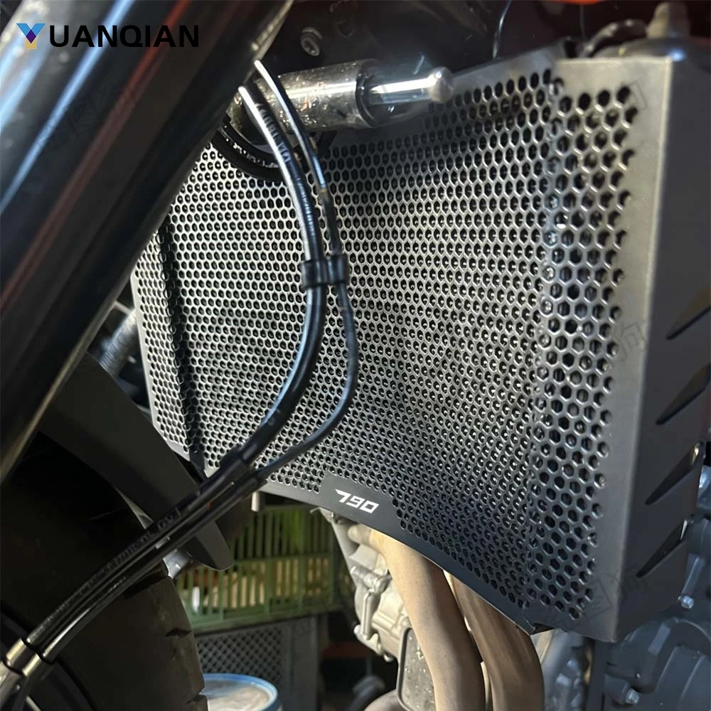 

FOR KTM Duke 790 Duke Duke790 790Duke 2018 2019 2020 2023 2024 2025 2026 Radiator Guard Grille Cover Protector Protecton Parts