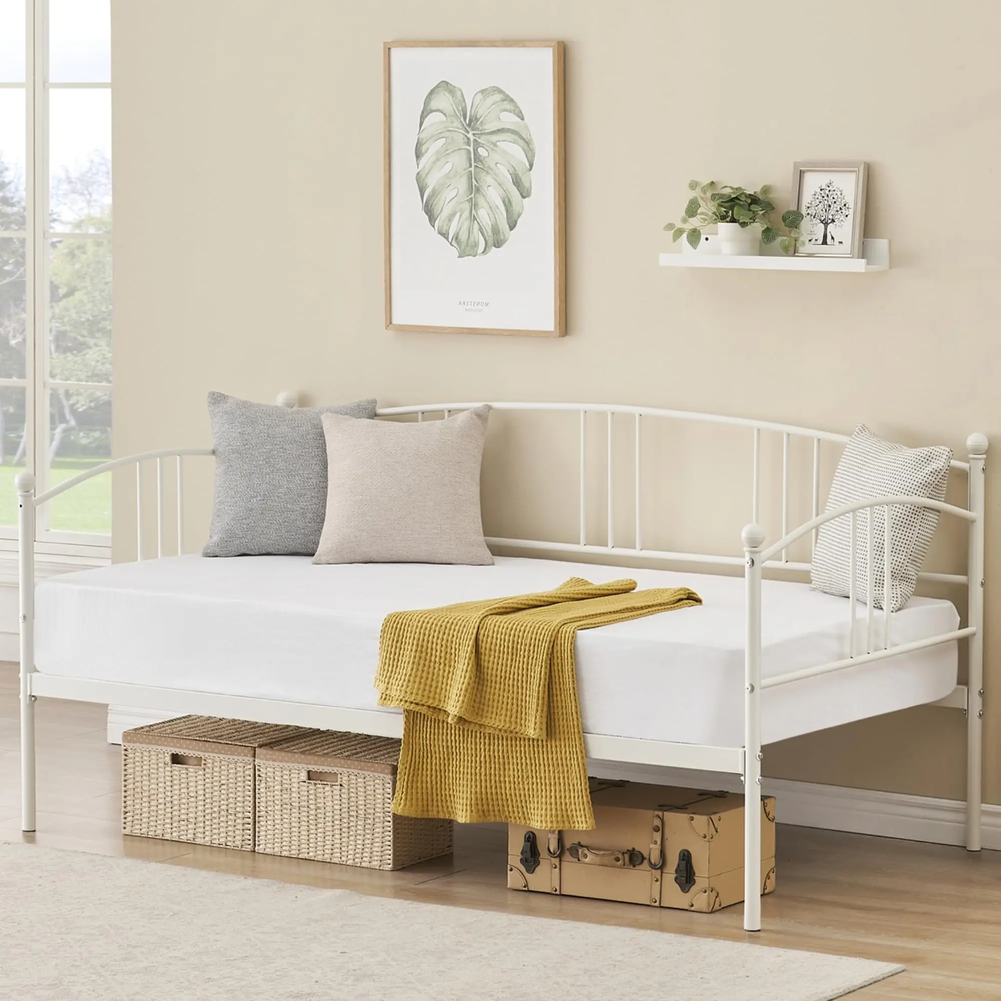 Twin Daybed, Sturdy Metal Day Bed with Steel Slat Support, Arched Headboard Sofa Bed for Living Room, Bedroom and Guest Room, White