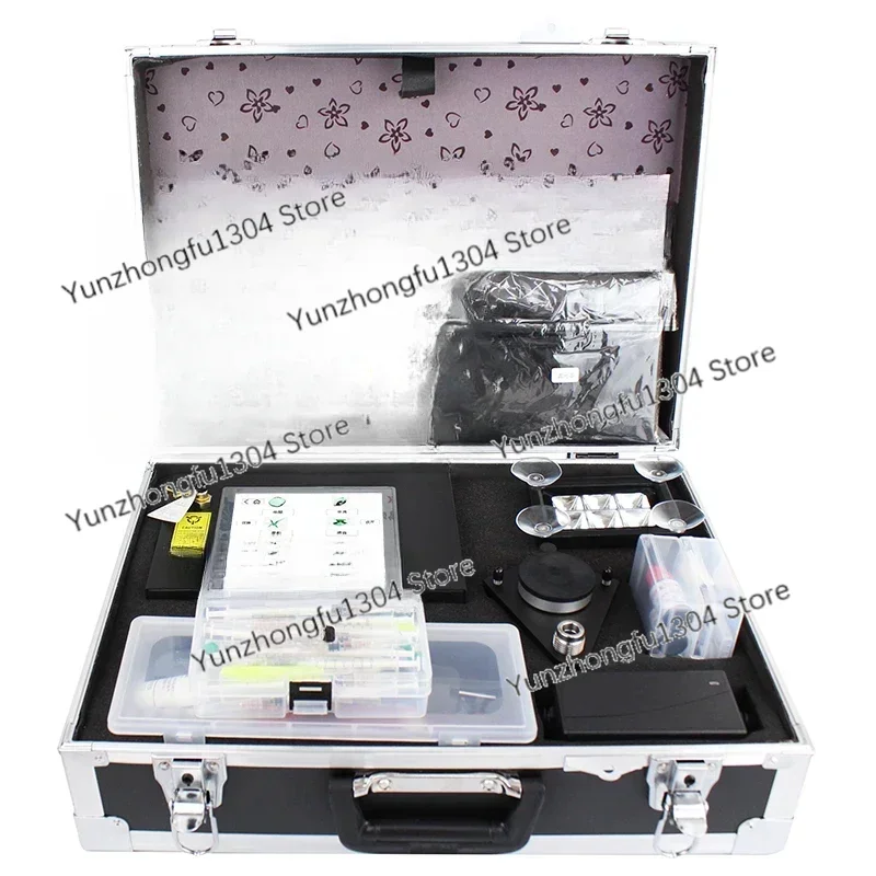 

One click operation of glass repair tools at Attitu Innovation Tech's ten-year old store E8 fully automatic repair machine