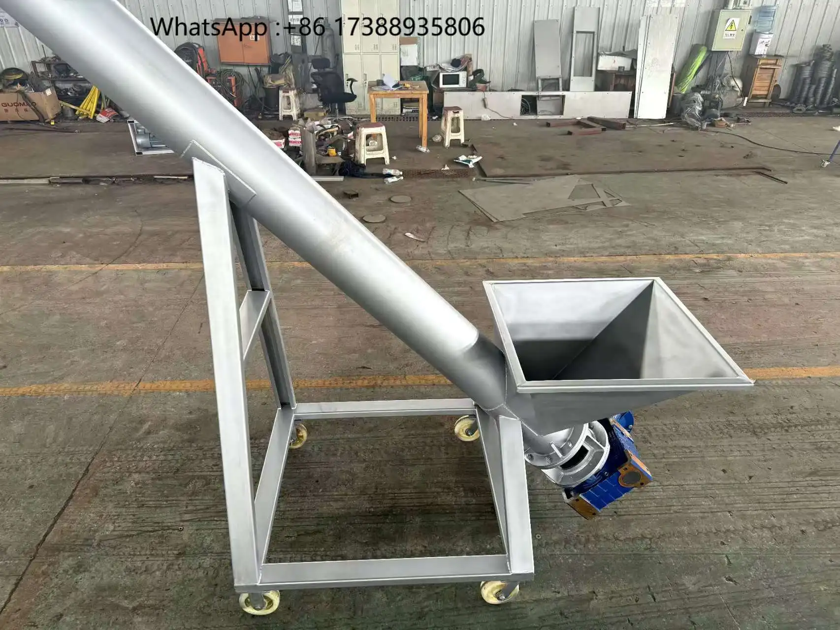 Belt Free Screw Type Conveyor Equipment for Animal Feed Poultry Farm Grain Elevator Transport System Layout Design