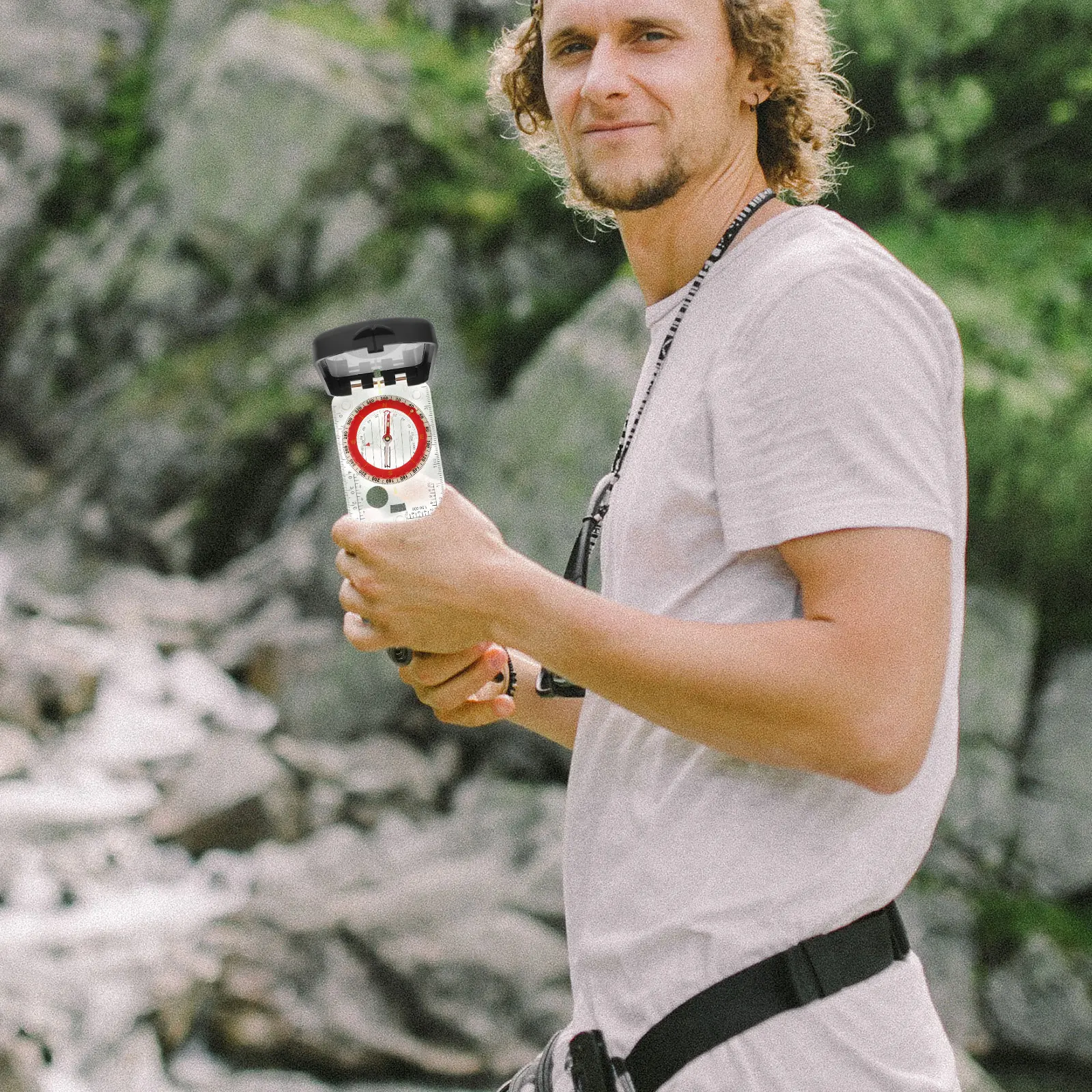 

Outdoor Camping Portable Compass Multifunctional Ruler Durable ABS Hiking Navigation Tool Luminous Pointer Survival High