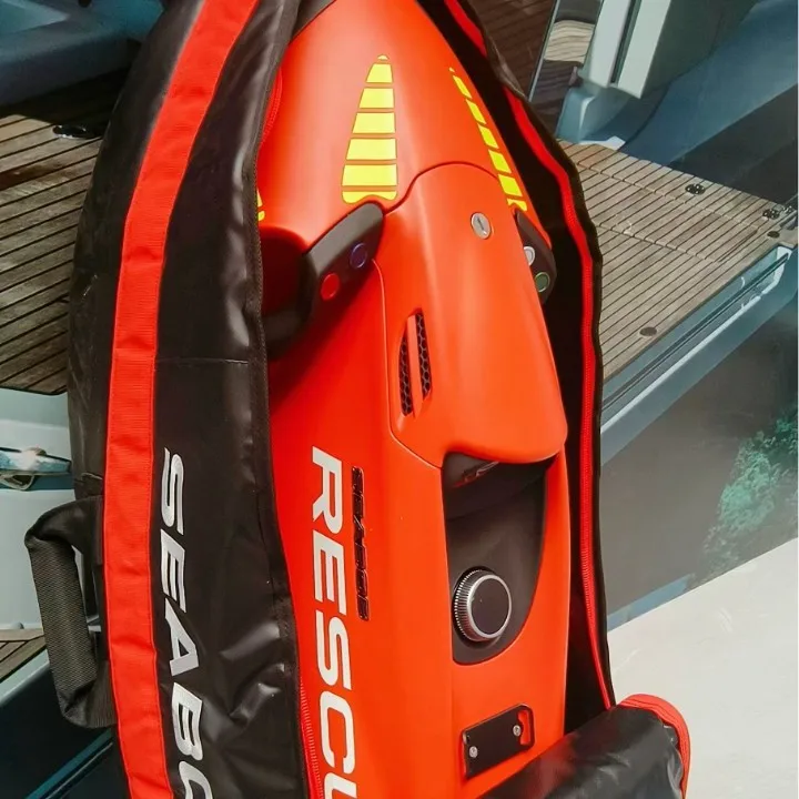 مناسبة لـ seabob F5S الدافع 2025 جديد F9 قارب الماء يخت قارب سريع قارب الإنقاذ الشركة المصنعة