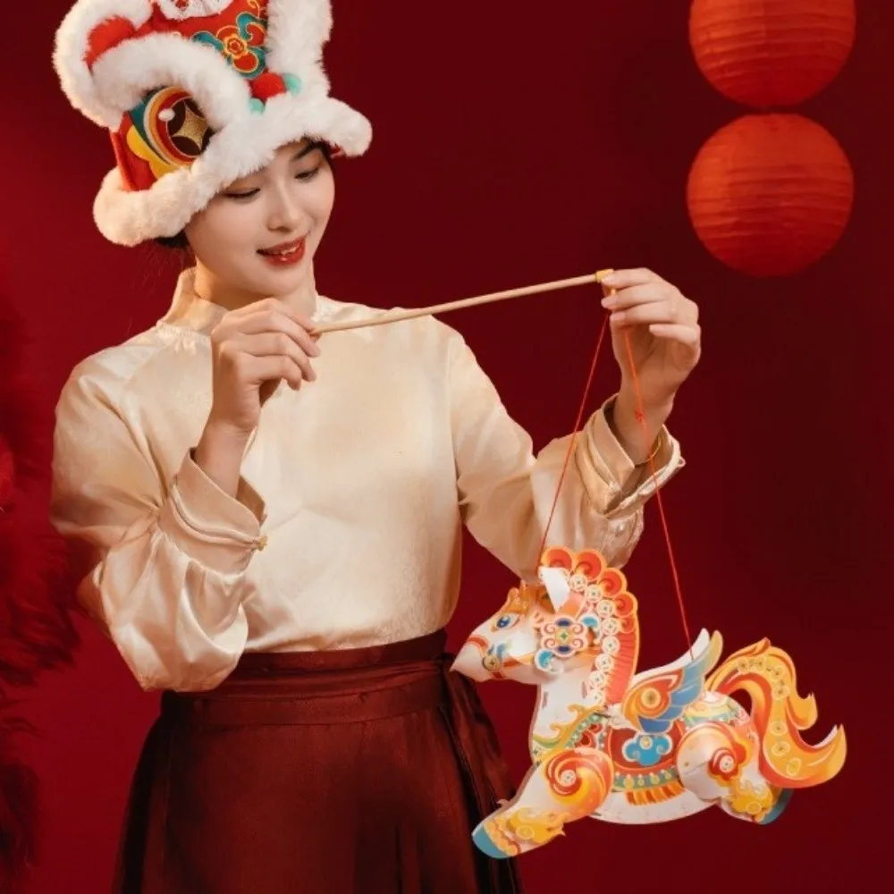 

Cartoon Handheld Lantern Chinese Style Handmade Zodiac Horse Lantern Luminous Traditional Dragon Dance Lantern Festival Party