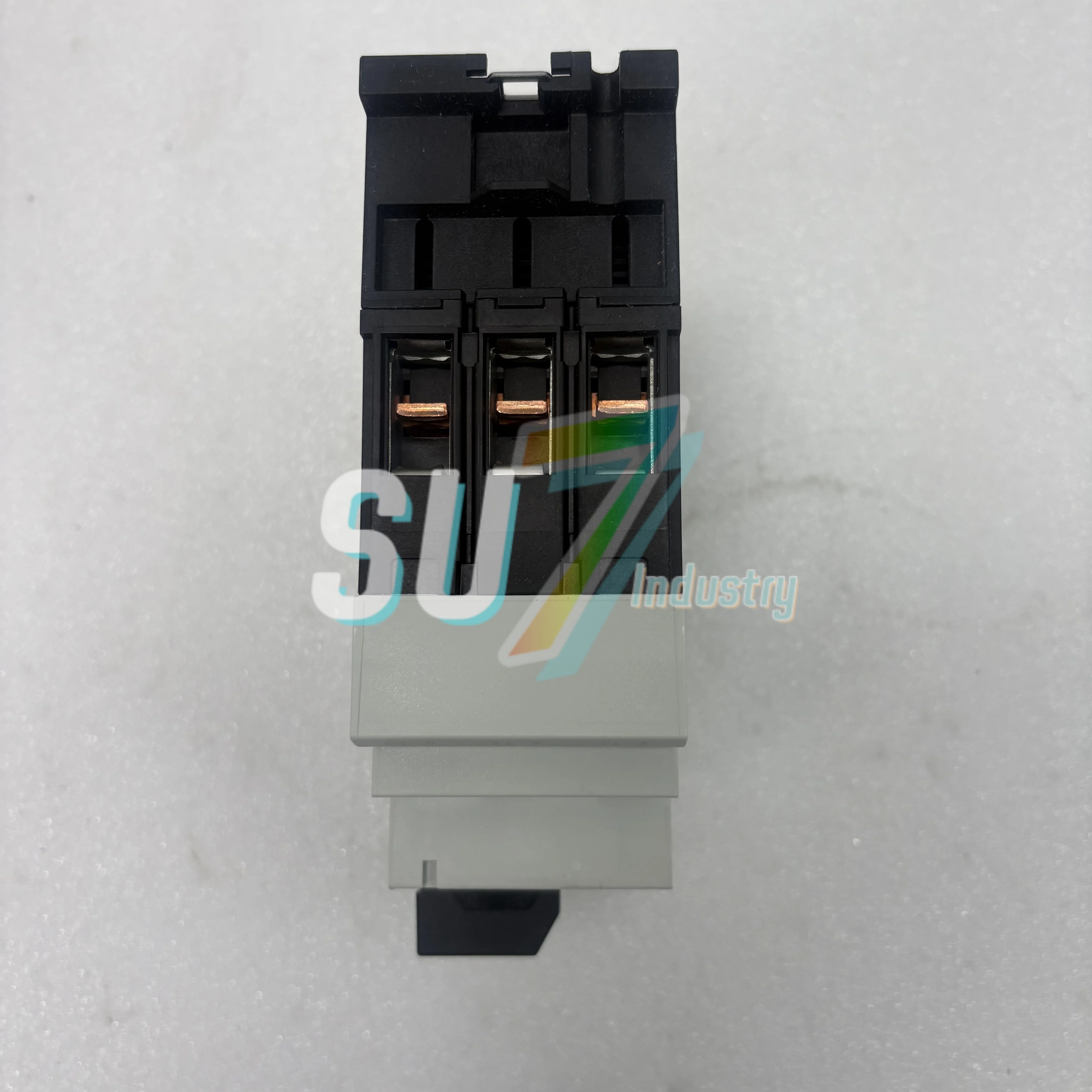 PKZM4-32   New In box    circuit breaker