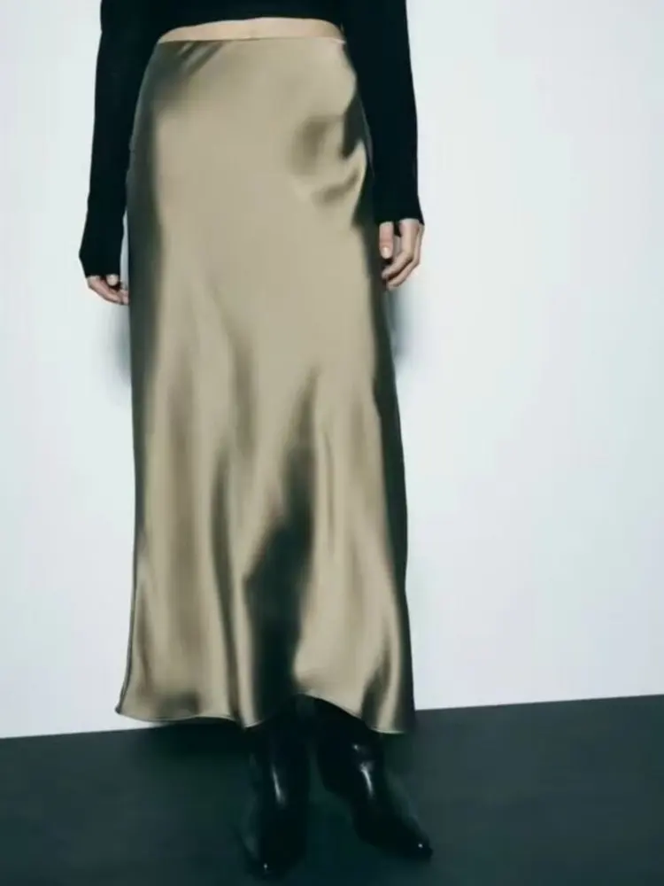 

2025 New Fashion Women's Elegant High Waist Soft Simulated Silk Satin Midi Skirts Lady Vintage Versatile Long Elastic Slim Skirt