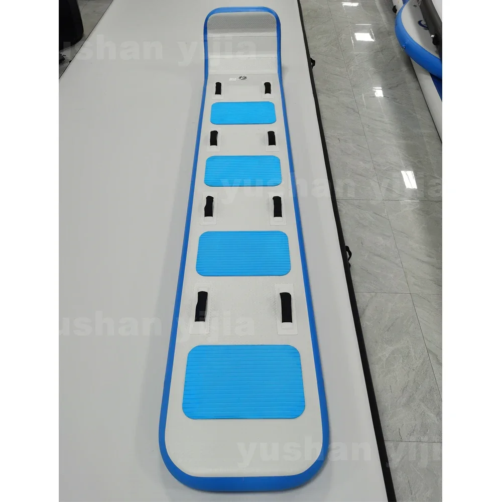 2024 New Design Foldable Pvc Towable Snow Tube Pulling Inflatable Kids Snow Sled for Winter Sports Inflatable Toboggan