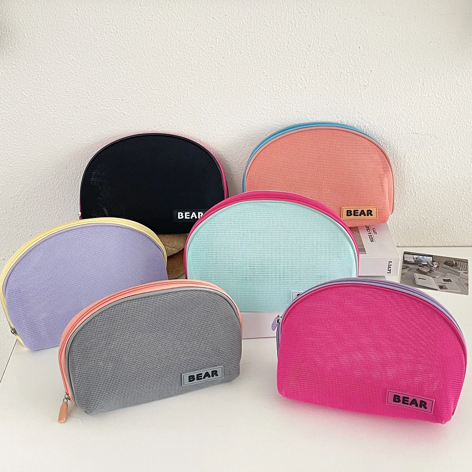 YT 3D Travel Bag for Miscellaneous Items, Coin Storage, Contrasting Color Mesh Half-Round Makeup Bag, Storage Bag, Large Capacit