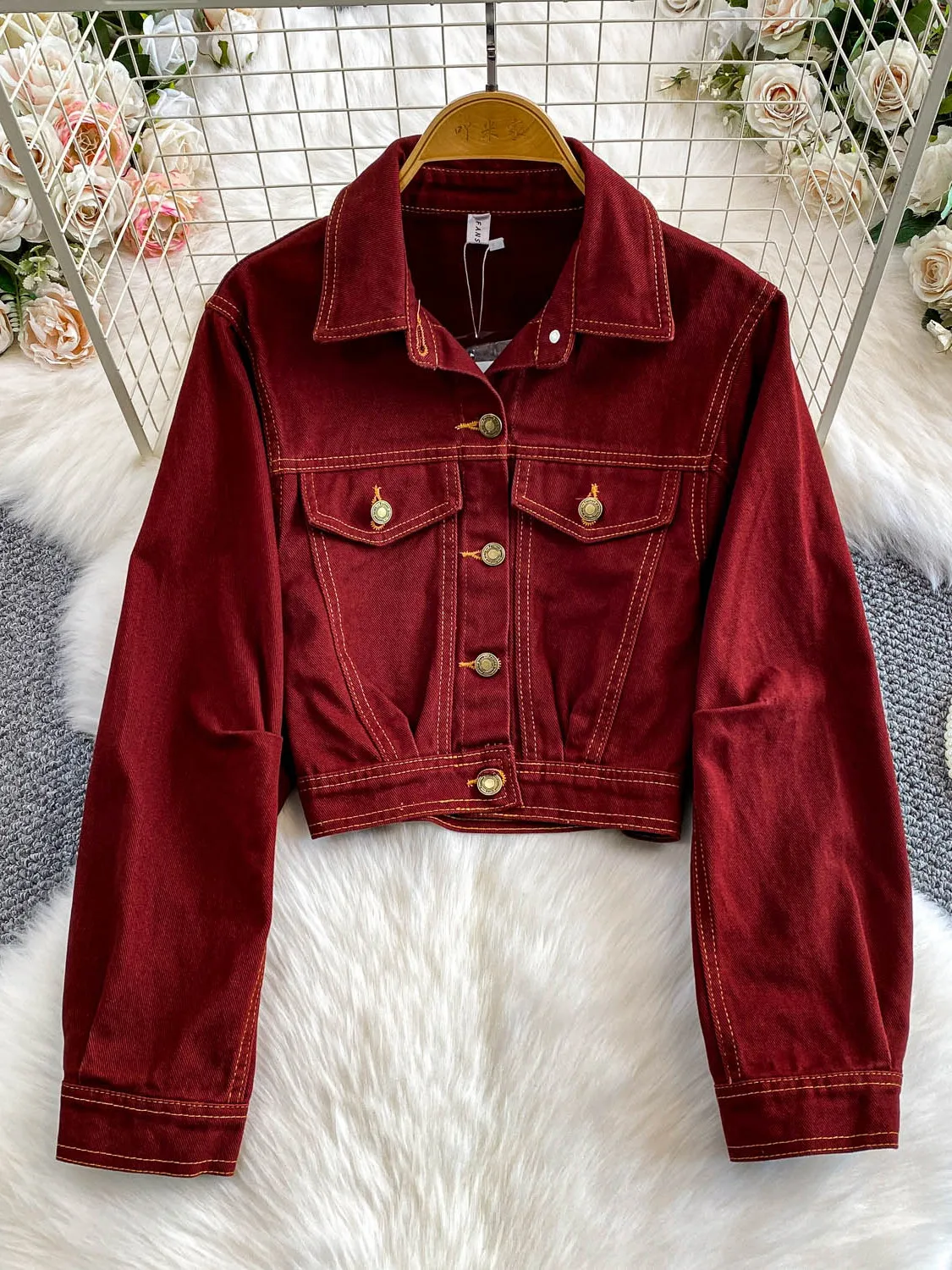 

Американский красный джинсовый топ в стиле ретро, женский свободный утягивающий топ на одной пуговице, осенне-зимняя новая верхняя одежда для поездок на работу