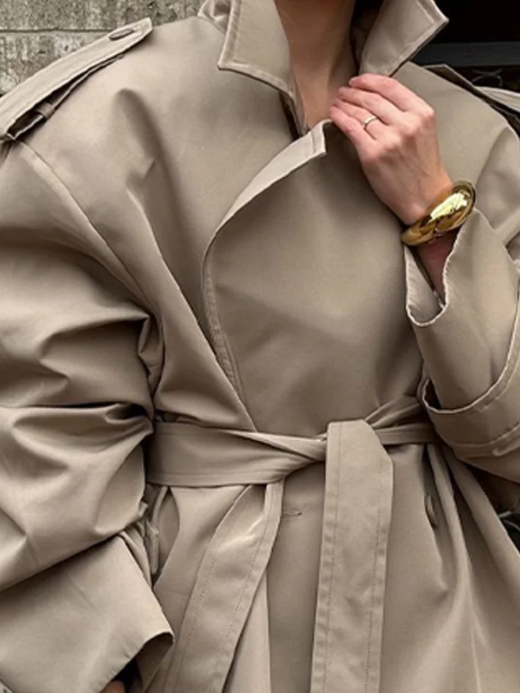 Lady Khaki Navy Short Trench Coat Lapel Collar Double Breasted Shoulder Epaulet Long Sleeve Garment Autumn Spring Elegant Outfit