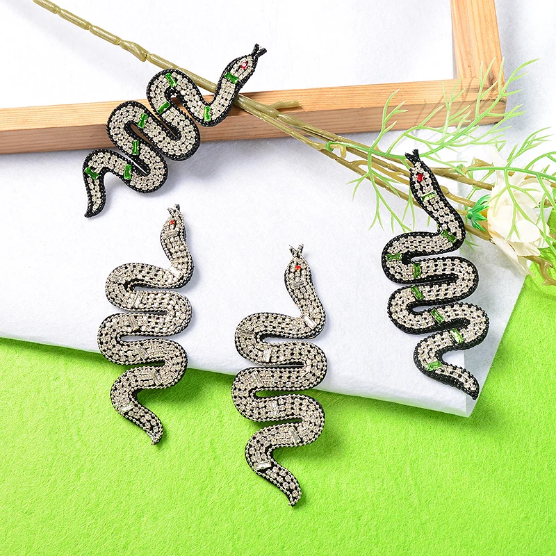 Hand-Stitched Snake Clothing For Patch Decoration Patch Cloth Stickers DIY Brooch Jewelry Accessories