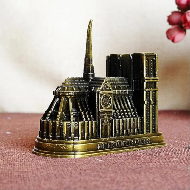 Paris Notre Dame Alloy Decoration World Iconic Building Model Metal Decoration Crafts Gifts Souvenirs