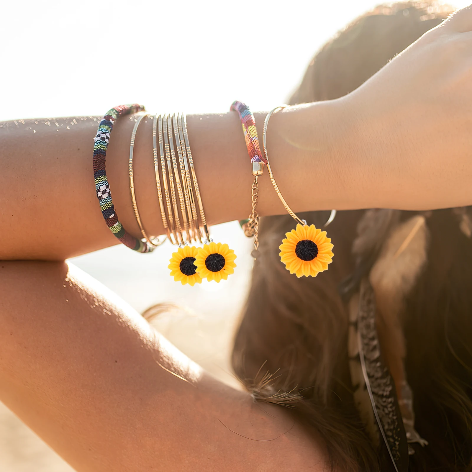 

30pcs Resin Sunflower Charms Shiny Durable Earring Bracelet Necklace Craft Accessories Diy Connector Pendants Hanging