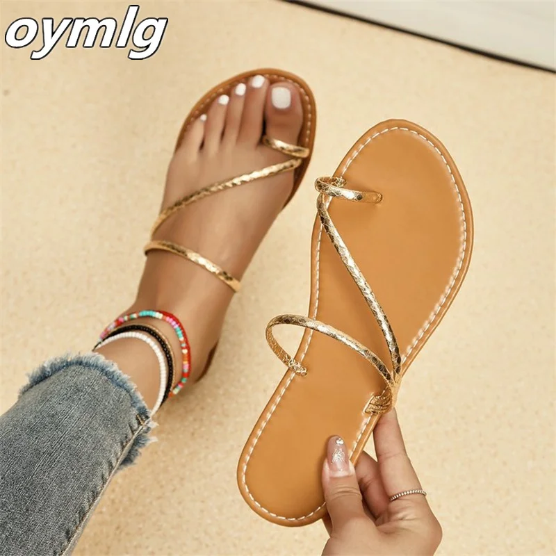 

2023 Summer New Flat Bottom Women's Slippers Wear Beach Versatile Casual Women's Slippers Outside