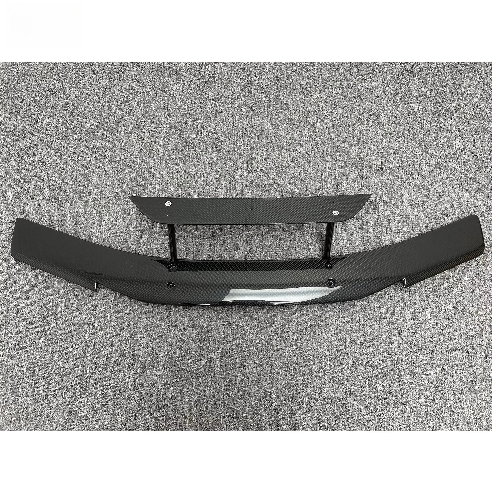 Novit Style Dry Carbon Fiber Rear Wing for  Huracan EVO 2019-2021 Carbon Rear Spoiler Car Body Parts Auto Kits