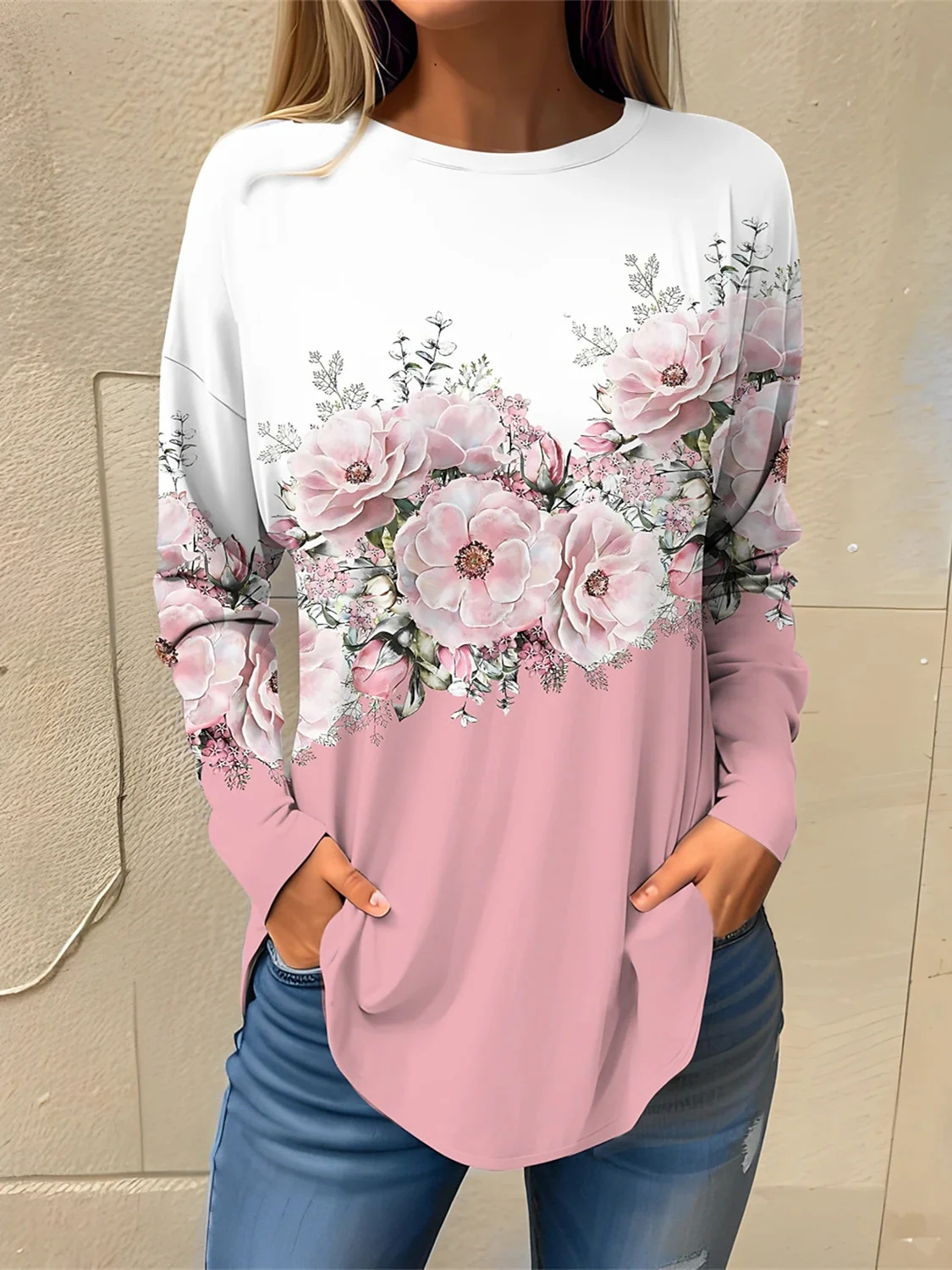 

Plus Size Women's Long Sleeve Scoop Neck Graphic Floral Printed Top