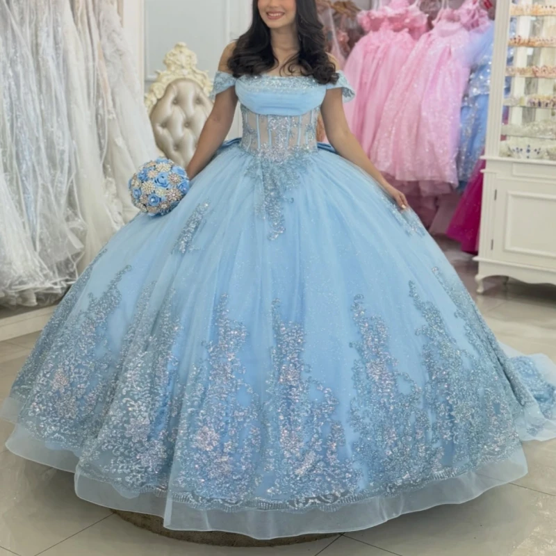 

Sky Blue Shiny Quinceanera Dresses Ball Gown Off The Shoulder Sequin Applique Lace Beading Crystal Bow Tull Sweet 16 Dress Vesti