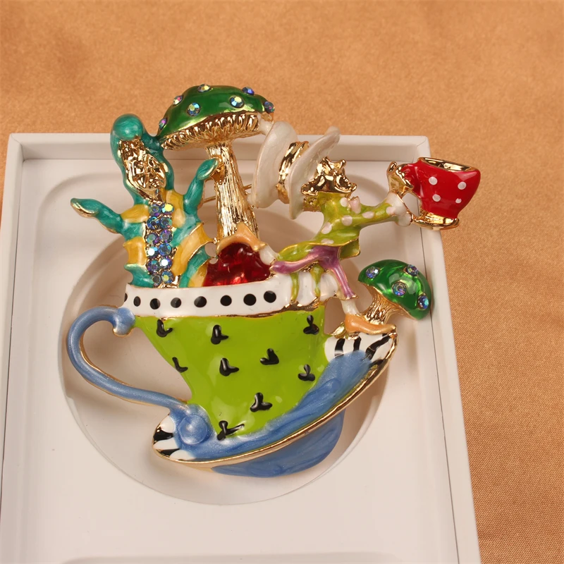 Cartoon Cute Mushroom Cup Spirits Brooches Unisex Enamel Fairy-tale Figure Badges Gifts Little Turtle Brooch Elegant Suit Badge