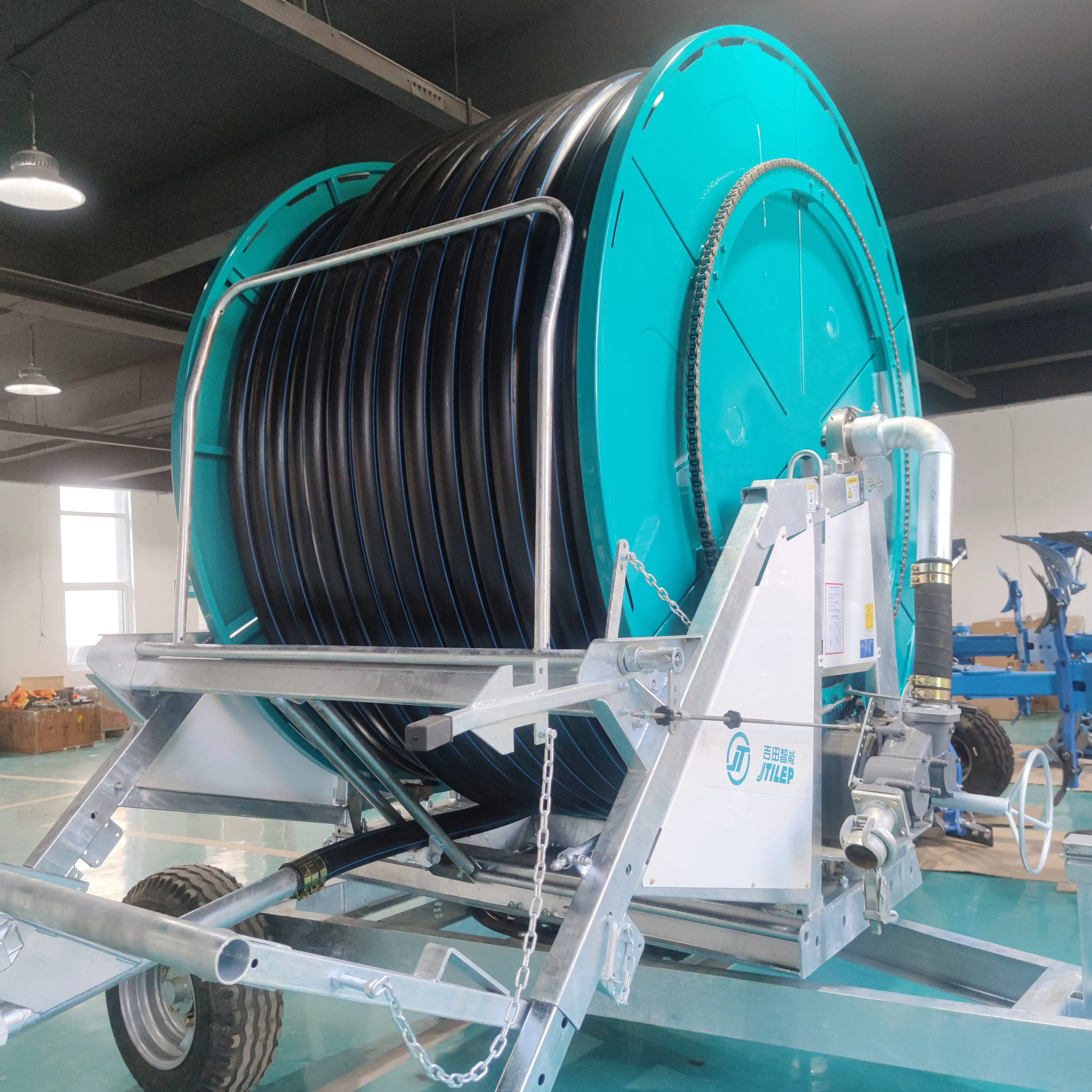 JP90 Efficient Farm Irrigation Traveling Hose Reel Sprinkler Rubber Material Core Engine Component Solution for Farm Watering