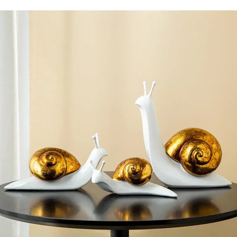 

Resin Animal Ornaments Snail Statue Sculpture Desktop Decoration Arts and Crafts Statuette Figurines Home Accessories Gift