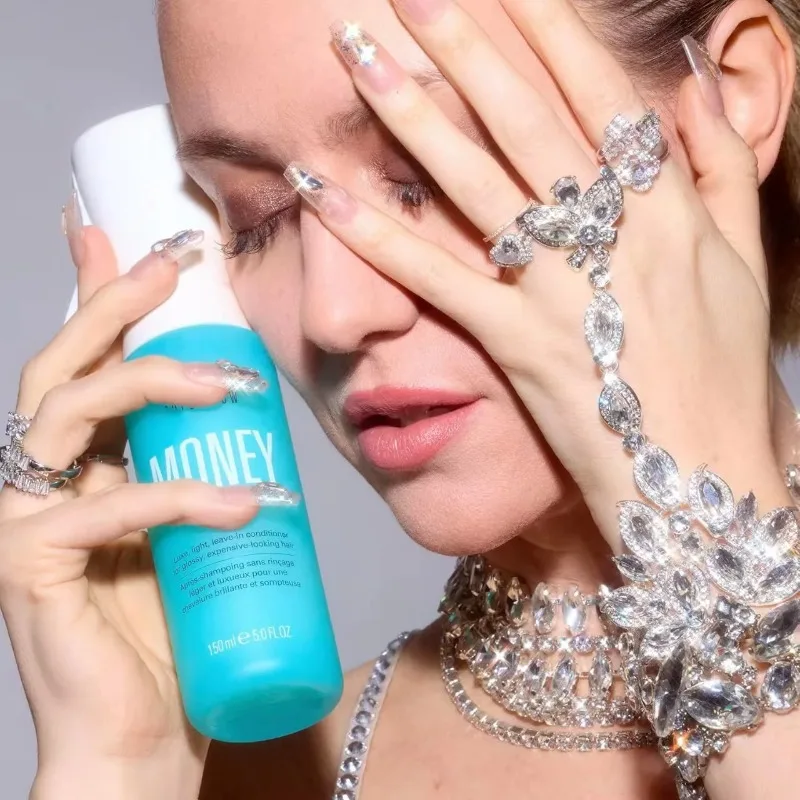 

Hair Care Spray Moisturizes Softens Hair Improves Hair Dryness Portable Washfree Sprays Dry Shampoo Sprays Shampoo A Seco Spray