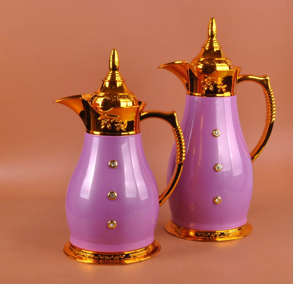 Set mit wärmeisolierender Topfpresse für Kaffeekannen