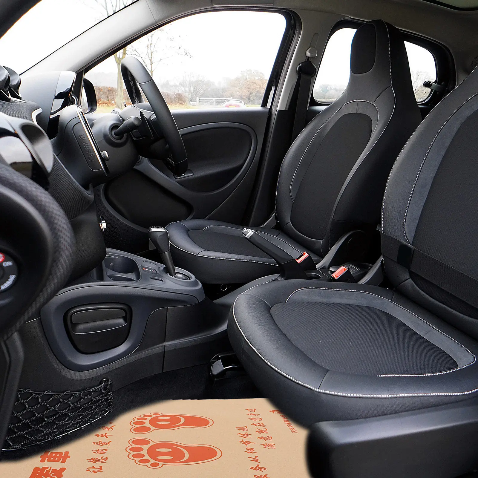 

100 шт. одноразовых бумажных ковриков для пола автомобиля, сверхпрочные защитные коврики для пола автомобиля, принадлежности для автодетейлинга, легкие, складные