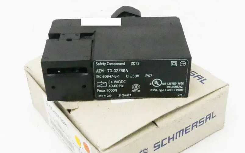 New SCHMERSAL security switch AZM 170-02ZRKA 24VAC 101141020