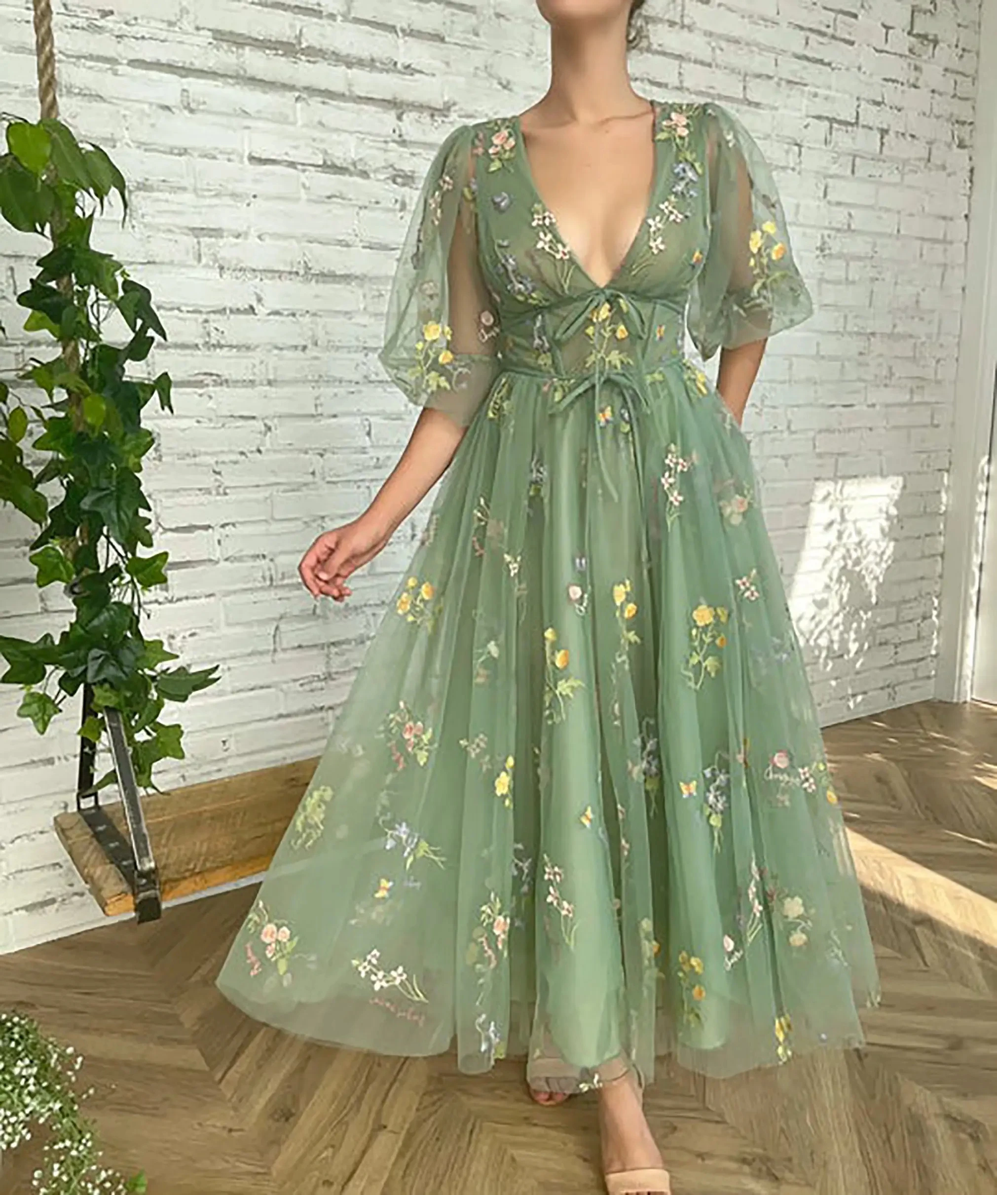 Romantic Vintage Green Prom Dress Princess Puff Long Sleeve Floral Embroidery Women Evening Dress Cocktail Girls Birthday Outfit