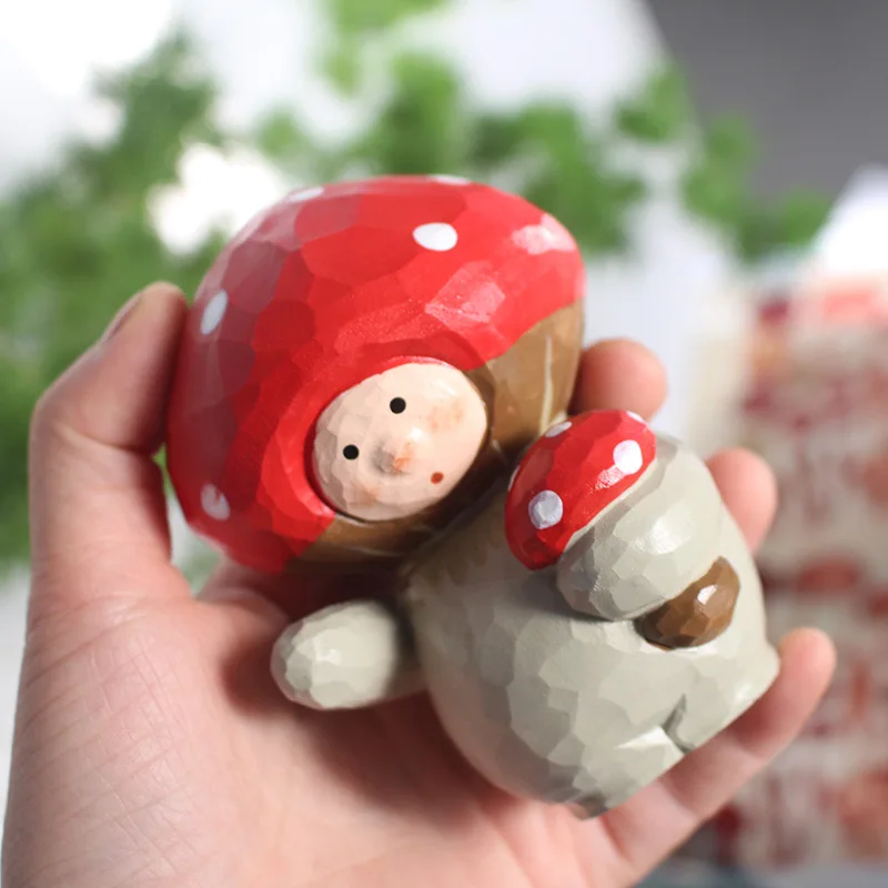 Wood Carved Ornaments mushroom-shaped for Home Decoration