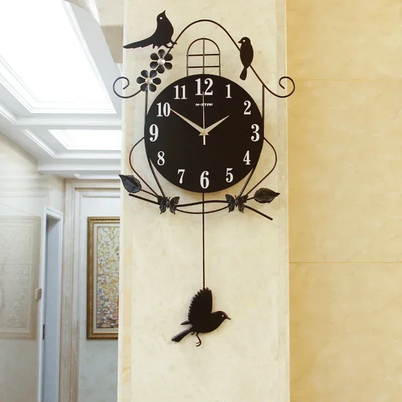 Wall Clock Living Room Creative Bird Wall Clock Personality Modern Decorative Wall Watch Simple Atmosphere Swing Mute Clock