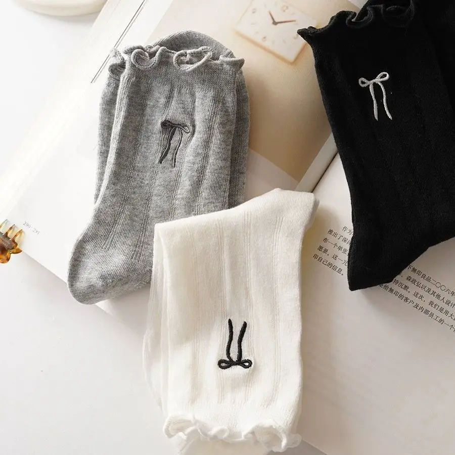 3 Paar Mädchensocken mit Spitzenbesatz, atmungsaktive, gestapelte Socken mit Schleife, Netzsocken in der Mitte der Wade